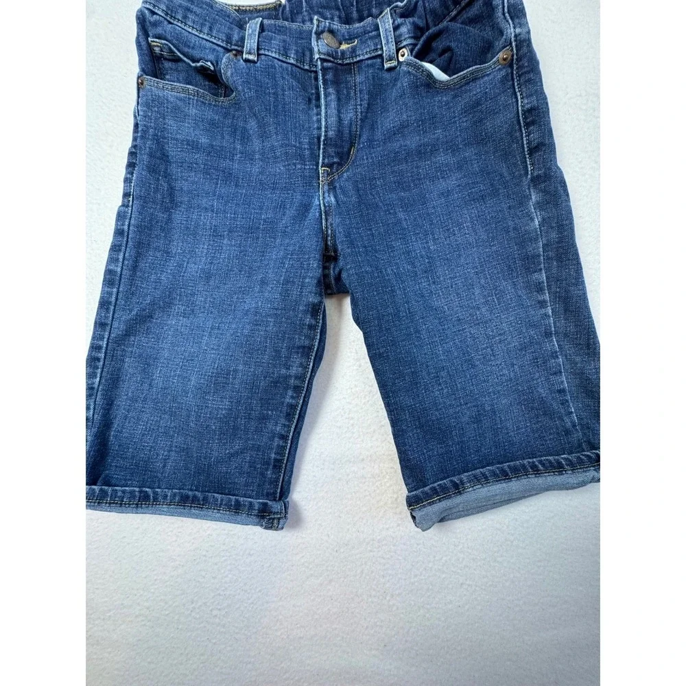 Classic Levi Strauss & Co Women Size 26 Denim Bermuda Shorts Indigo Blue Stretch